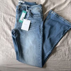 Kan Can Low Rise Bootcut Jean